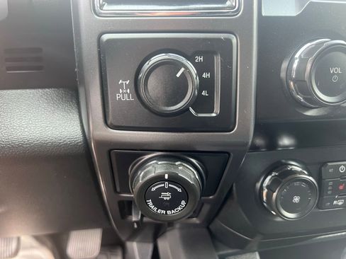 Used 2020 Ford F150 XLT w/ Equipment Group 302A Luxury image 17