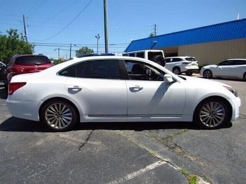 Used 2014 Hyundai Equus Signature image 9