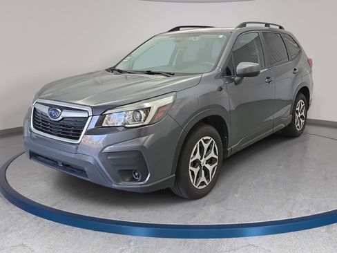 Used 2020 Subaru Forester Premium AWD/4WD image 1