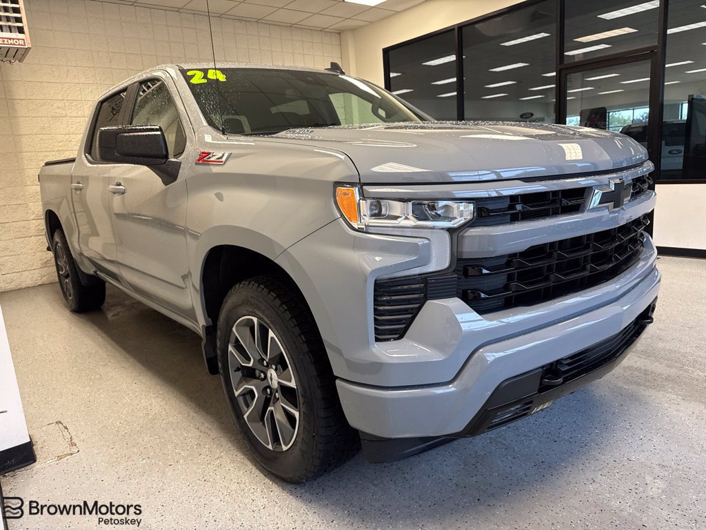 Used 2024 Chevrolet Silverado 1500 RST w/ Z71 Off-Road Package AWD/4WD image 1