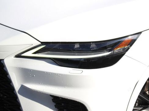 Used 2024 Lexus RX 500h F Sport image 2