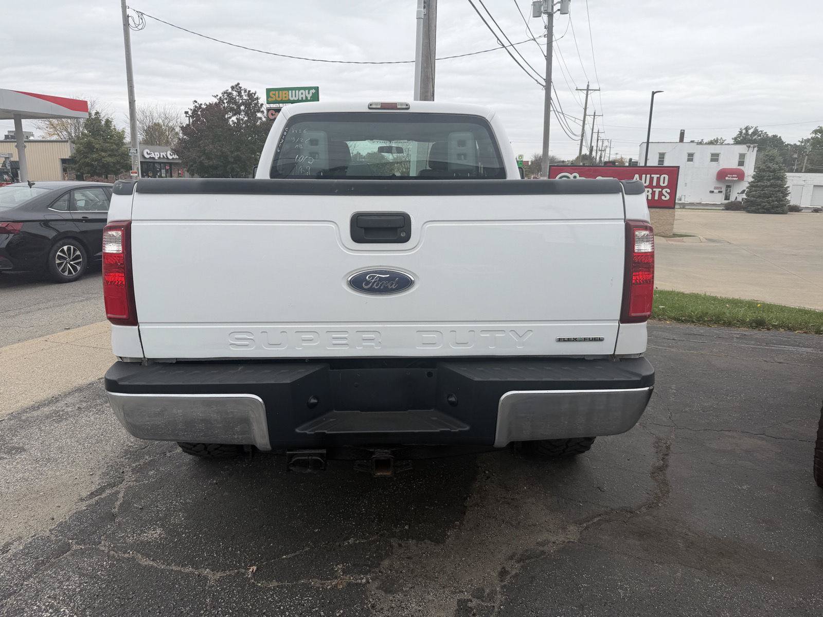 Used 2015 Ford F250 XL w/ Power Equipment Group AWD/4WD image 7
