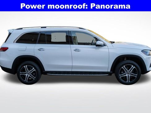 Used 2023 Mercedes-Benz GLS 450 4MATIC image 9