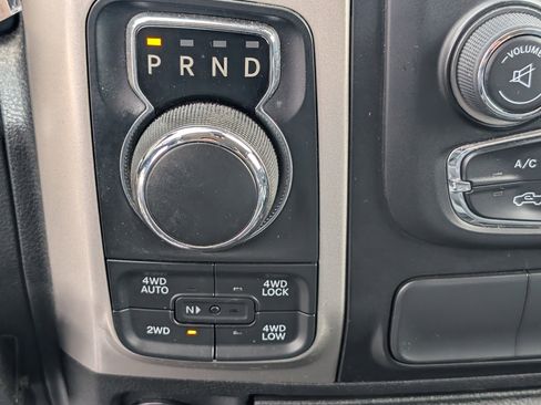 Used 2019 RAM 1500 Big Horn AWD/4WD image 24