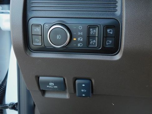 New 2026 Ford F350 King Ranch w/ Chrome Package image 35