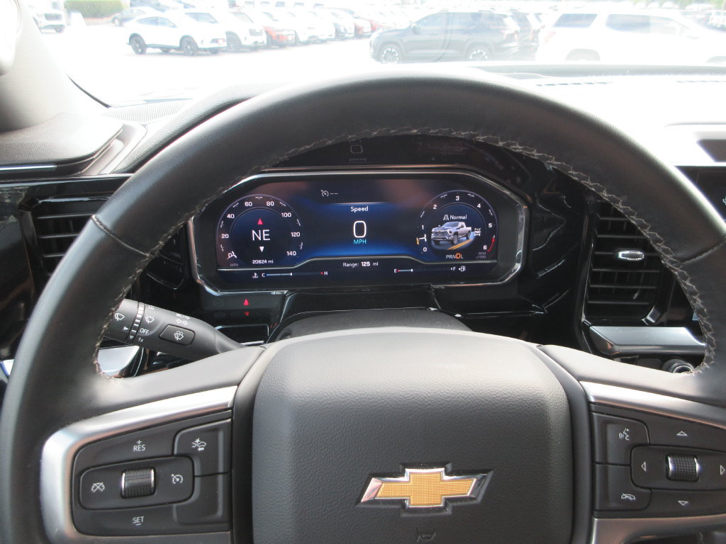 Certified 2025 Chevrolet Silverado 2500 LT AWD/4WD image 29