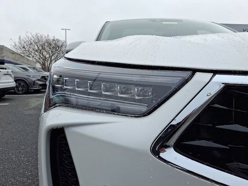 Certified 2024 Acura RDX w/ Technology Package image 9