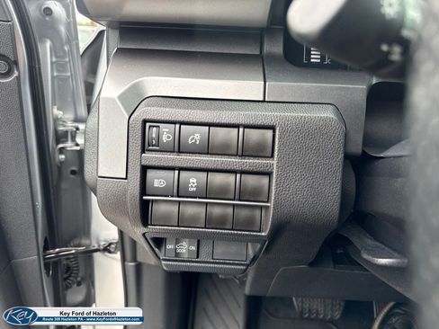 Used 2026 Toyota Tacoma SR5 AWD/4WD image 27