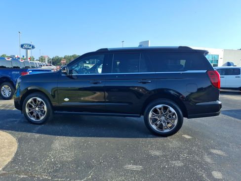 New 2026 Ford Expedition King Ranch AWD/4WD image 3