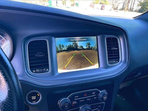 Used 2023 Dodge Charger Scat Pack w/ Navigation & Travel Group image 18