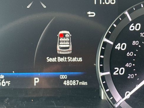 Certified 2023 Toyota Highlander LE image 10