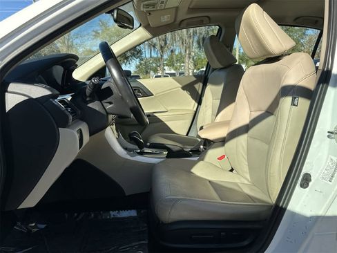 Used 2016 Honda Accord EX-L image 13