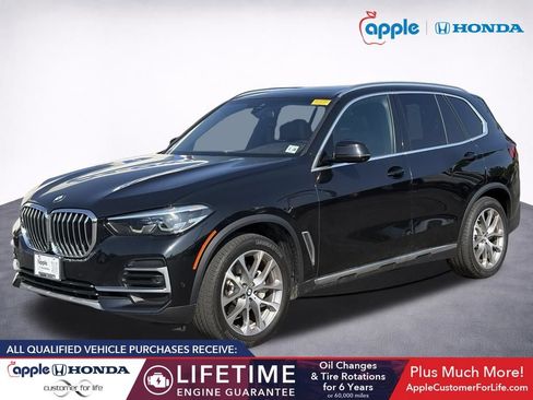 Used 2023 BMW X5 xDrive40i w/ Premium Package AWD/4WD image 3