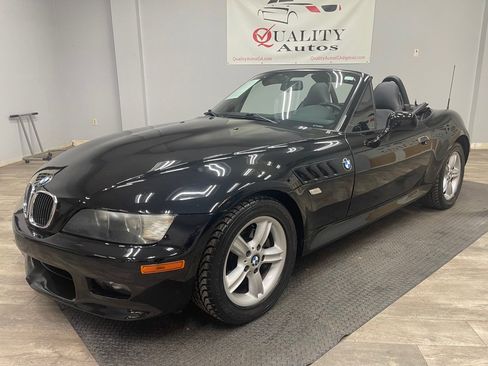 Used 2002 BMW Z3 2.5i RWD image 1