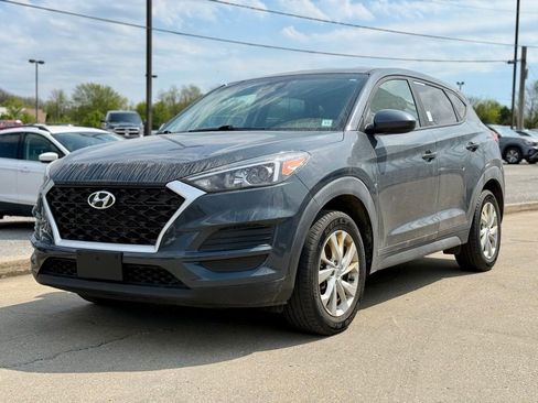 Used 2020 Hyundai Tucson SE image 25
