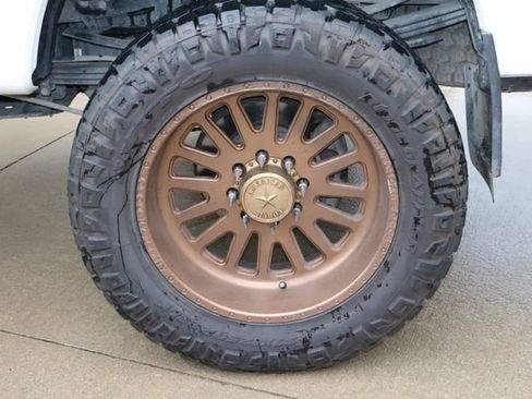 Used 2022 Ford F350 Limited AWD/4WD image 28