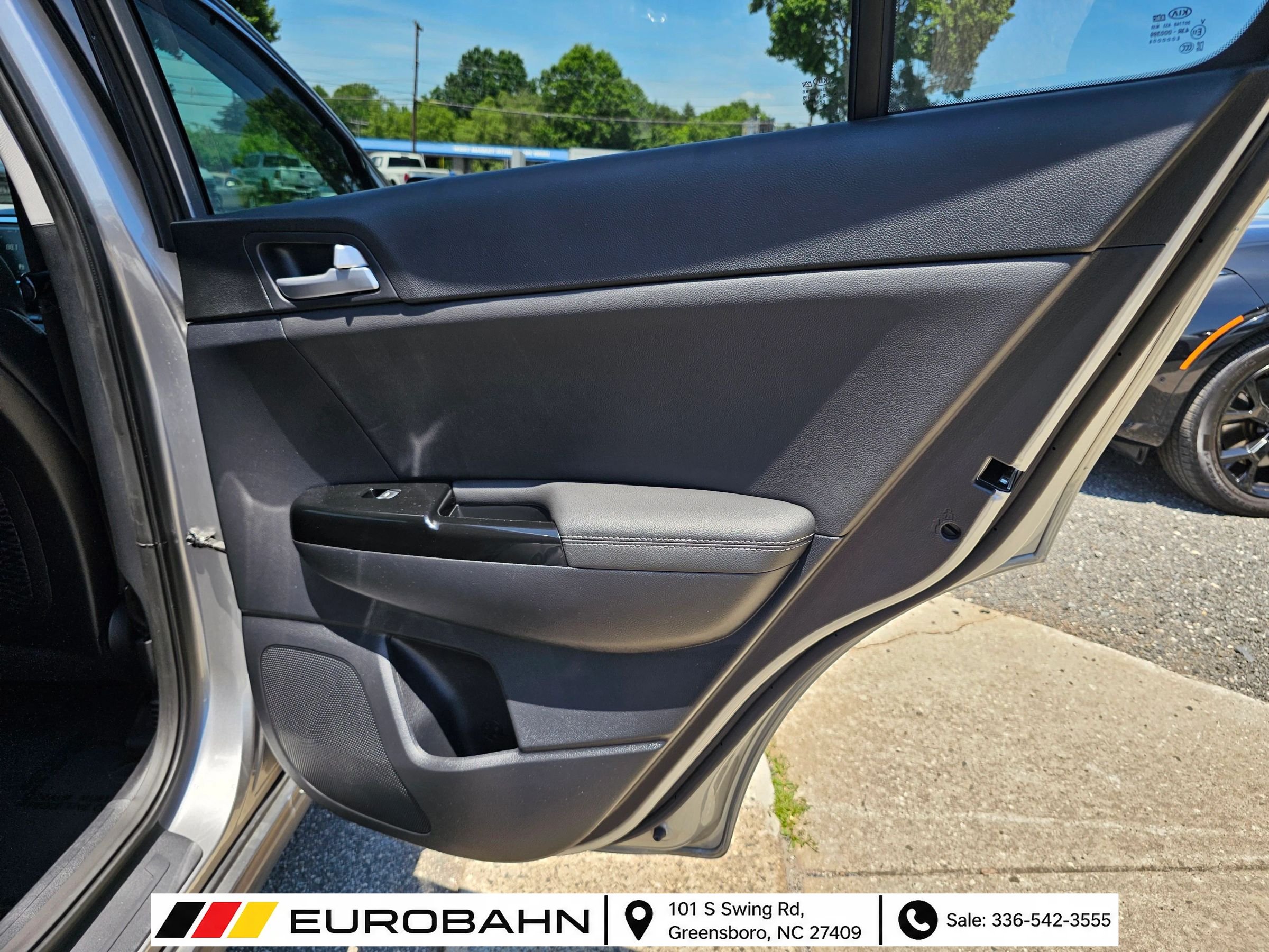 Used 2021 Kia Sportage EX FWD image 22