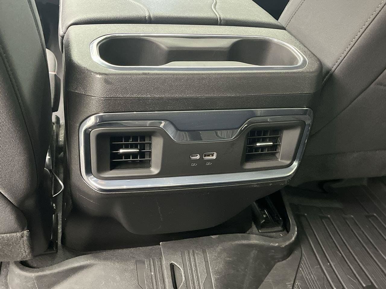 Certified 2024 GMC Sierra 1500 Elevation w/ LPO, Elevation Black Package AWD/4WD image 13
