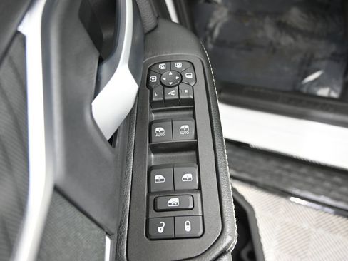 New 2026 RAM 3500 Big Horn AWD/4WD image 19