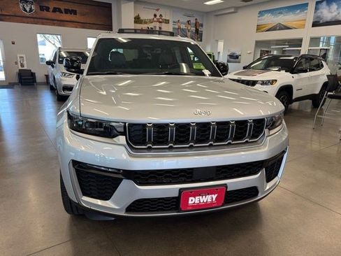 New 2026 Jeep Grand Cherokee L Limited image 2