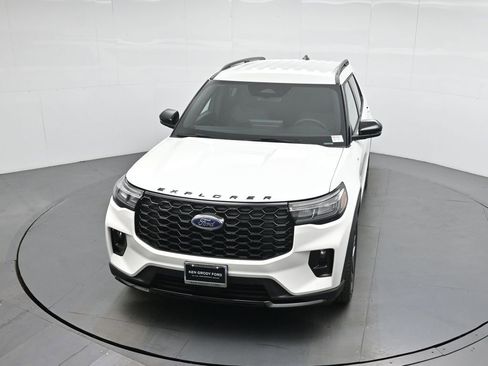 New 2026 Ford Explorer ST-Line w/ ST-Line Street Pack image 35
