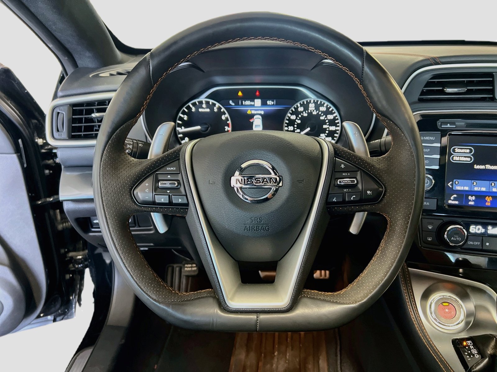 Used 2022 Nissan Maxima SR w/ Sport Mat Group FWD image 11