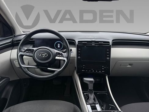 Used 2022 Hyundai Tucson SEL w/ Convenience Package image 2