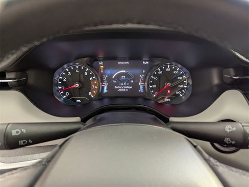 Certified 2024 Jeep Compass Limited image 22