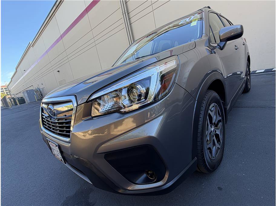 Used 2020 Subaru Forester Premium AWD/4WD image 29