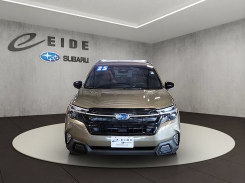 Used 2025 Subaru Forester Touring w/ Popular Package - Touring AWD/4WD image 7