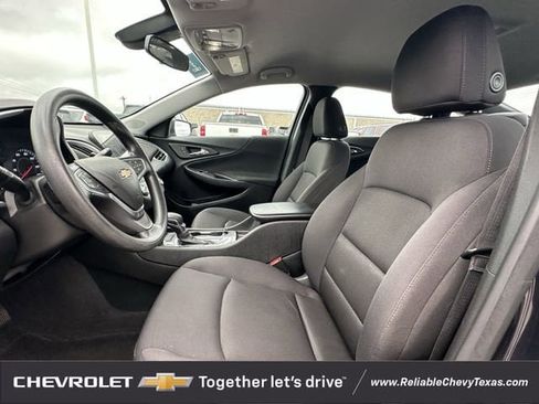 Used 2022 Chevrolet Malibu LS FWD image 10