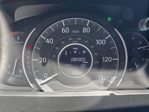 Used 2015 Honda CR-V EX image 28