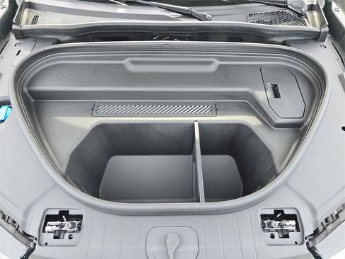 Certified 2025 Audi Q6 e-tron Premium w/ Convenience Package image 31