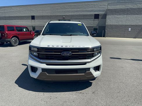New 2026 Ford Expedition King Ranch AWD/4WD image 2