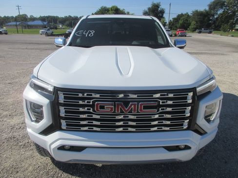 New 2026 GMC Canyon Denali AWD/4WD image 11