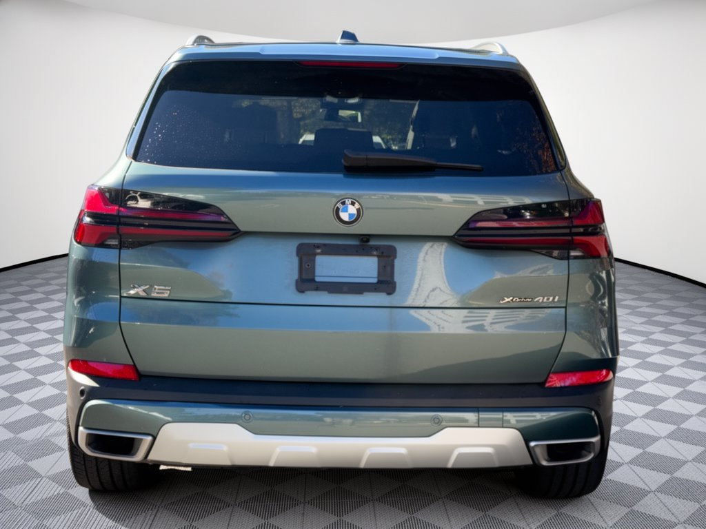Used 2024 BMW X5 xDrive40i w/ Premium Package AWD/4WD image 11