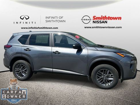 Used 2025 Nissan Rogue S AWD/4WD image 7