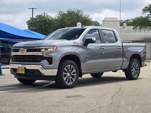 Used 2026 Chevrolet Silverado 1500 LT image 7