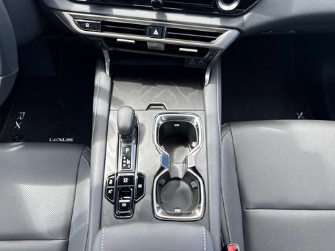 New 2026 Lexus RX 350h AWD/4WD image 22