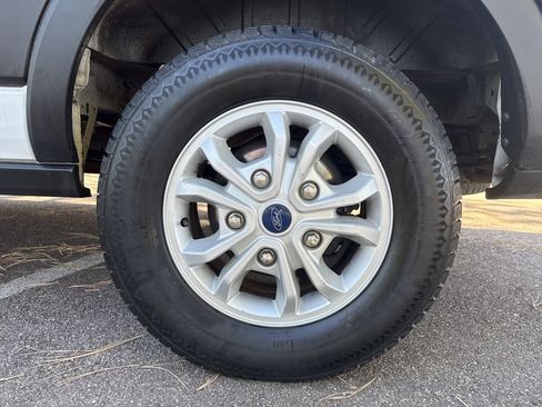 Certified 2021 Ford Transit 350 XLT image 28