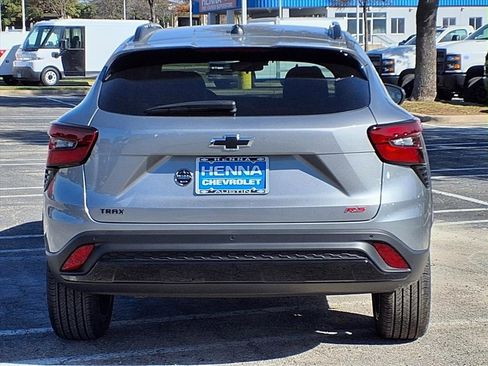 New 2026 Chevrolet Trax RS w/ Sunroof Package image 5