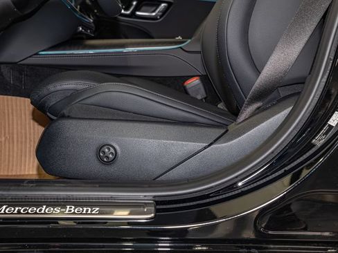 Used 2026 Mercedes-Benz E 350 4MATIC Sedan image 15