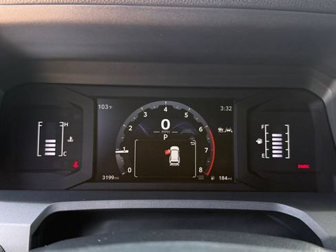 Used 2026 Toyota 4Runner SR5 AWD/4WD image 18