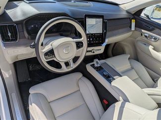 New 2026 Volvo XC90 T8 Ultra w/ Protection Package Premier video 3