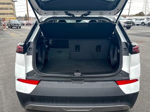 Used 2022 Chevrolet Bolt EUV LT image 12