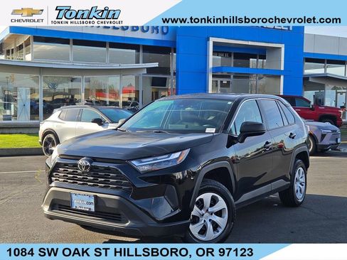 Used 2024 Toyota RAV4 LE image 1