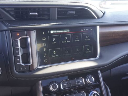 Used 2024 GMC Yukon Denali Ultimate image 15