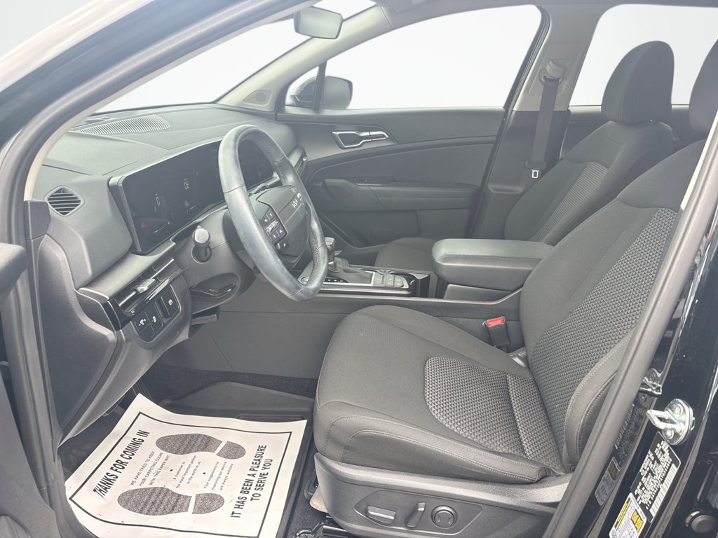 Used 2026 Kia Sportage LX w/ LX Convenience Package FWD image 24