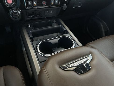Used 2024 Nissan Titan Platinum Reserve w/ Moonroof Package AWD/4WD image 17