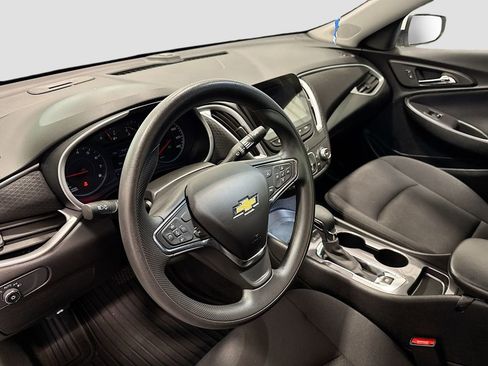 Used 2024 Chevrolet Malibu LS image 7